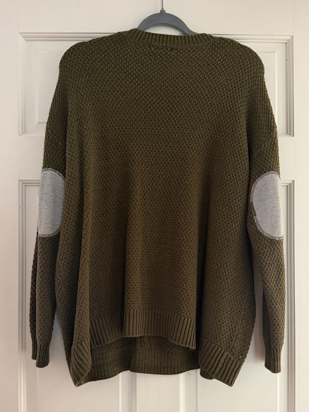 BDG Oversized Olive Cable Knit Sweater Gray Elbow Patches Small - Picture 3 of 6